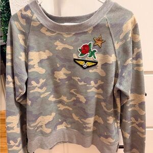 Madison & Berkeley Camouflage Patch Sweatshirt